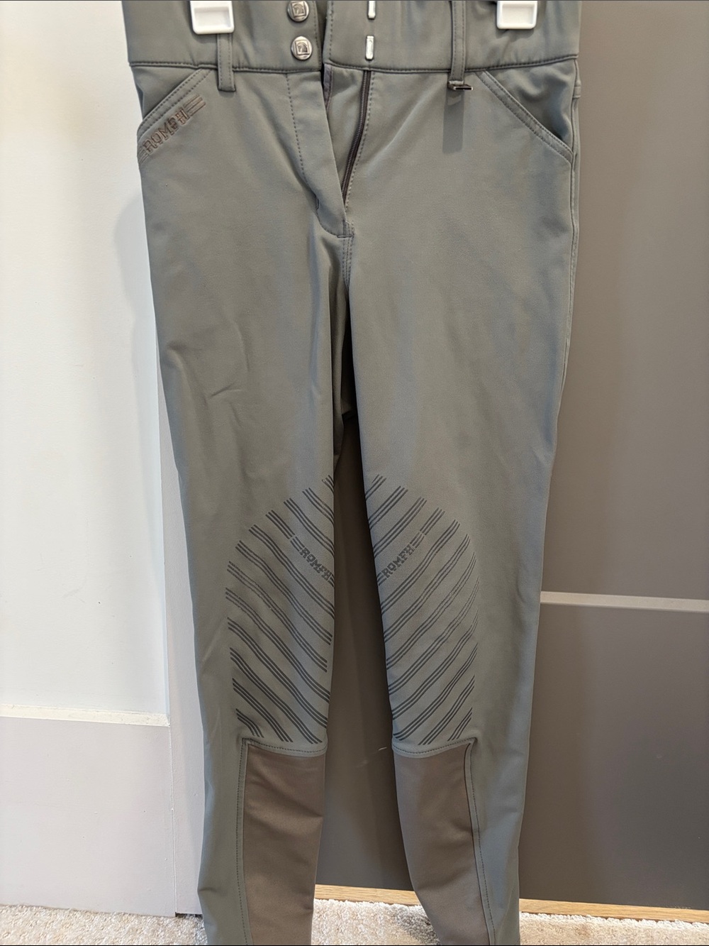 Romfh Women’s Gray Horse Ridinf Breeches with Knee Grip